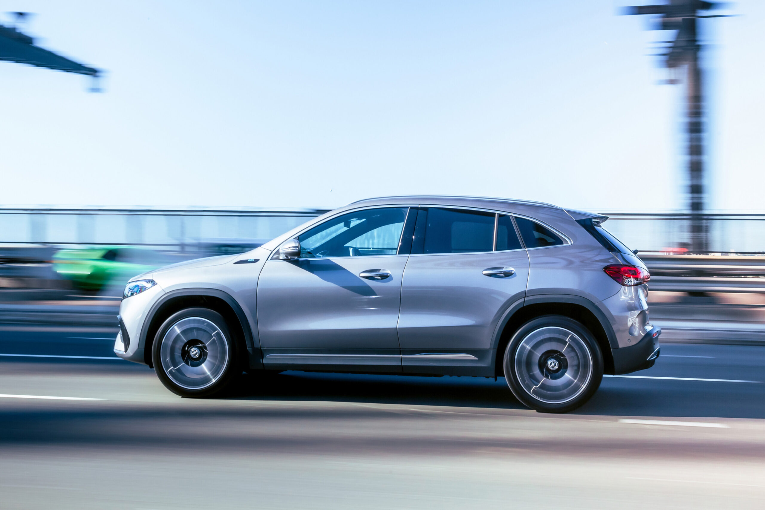 Mercedes-Benz EQA 250 - Car-Bon  Leasing and Ridesharing of Electric  vehicle